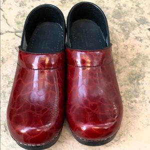 Sanita Red Tortoise Shell Leather Danish Clogs